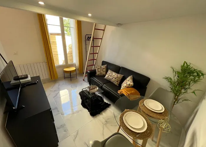 Apartamento Cosy In 15min From Paris *